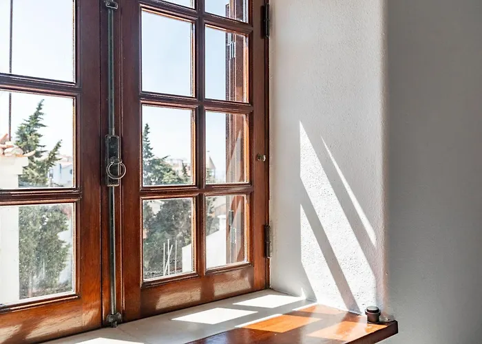 Sesimbra Townhouse - 3 Bedroom House In Sesimbra Center